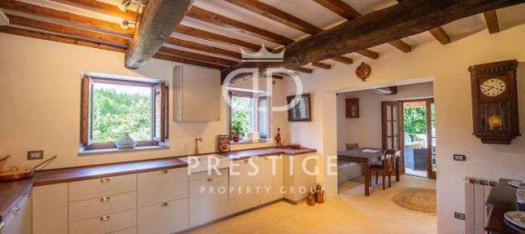 5 chambres Maison à Arezzo, Italy No. 174169 9