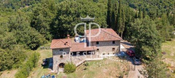 5 chambres Maison à Arezzo, Italy No. 174169 3