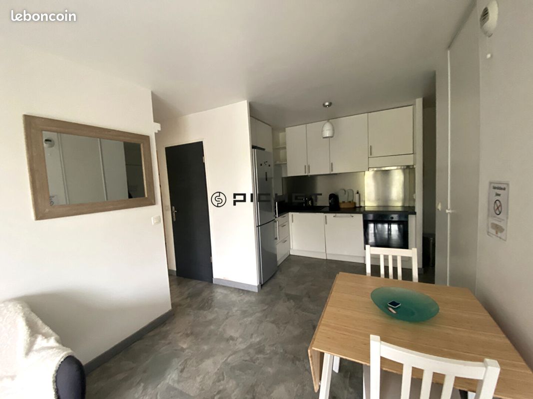 Apartamento de 1 dormitorio en Alfortville, France No. 285468