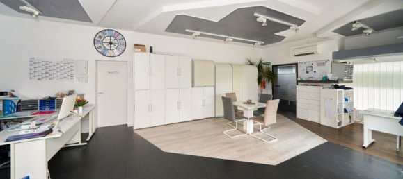 Edificio de 2 dormitorios en Rems-Murr-Kreis, Germany No. 35863 3