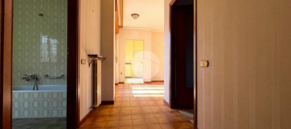 4 bedrooms House in Cascinette d'Ivrea, Italy No. 86483 12