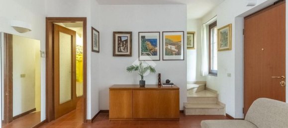 4 Schlafzimmer Haus in Missaglia, Italy, Nr. 371728 7