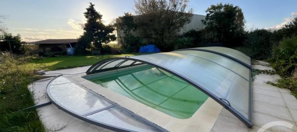 5 bedrooms House in Juvigny, France No. 225680 10