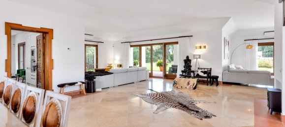 5 غرف نوم فيلا في Cadiz, Spain رقم 29372 30