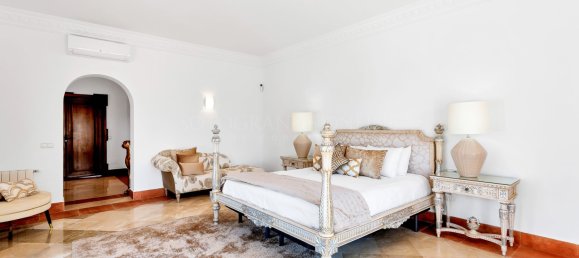 5 غرف نوم فيلا في Cadiz, Spain رقم 29372 11