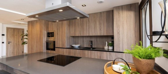 3 bedrooms Penthouse in Istan, Spain No. 286751 10