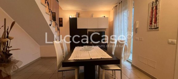 5غرفة شقة في Lucca, Italy رقم 168049 2