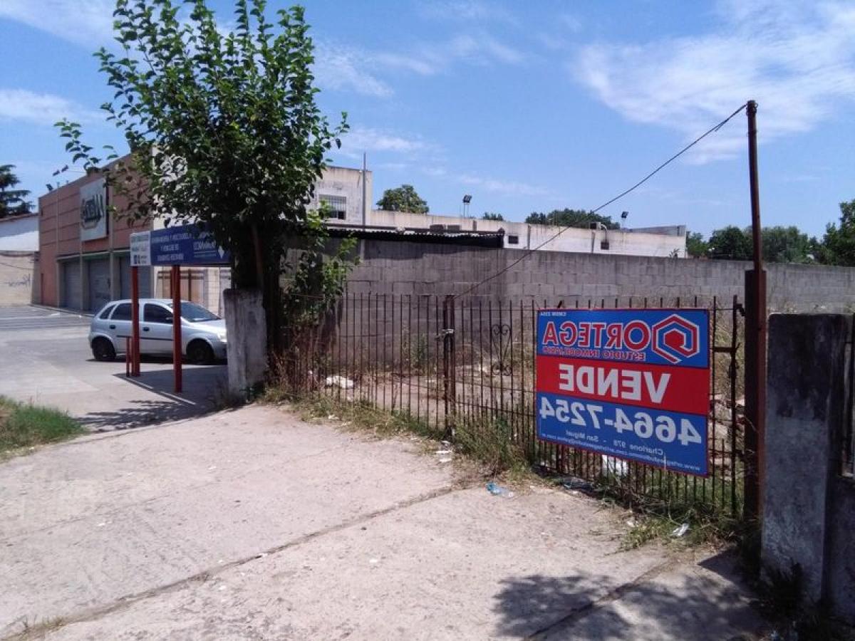  قطعة أرض في San Miguel, Argentina رقم 111075