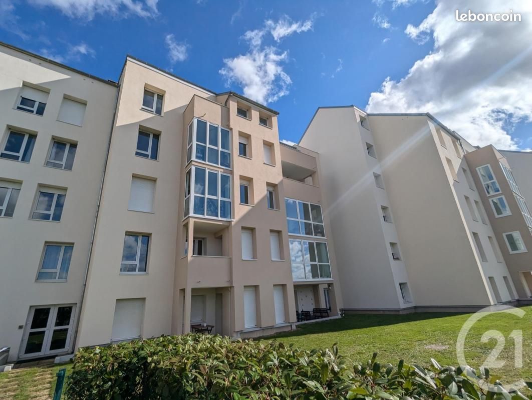1 bedroom Apartment in Orleans, France No. 51254