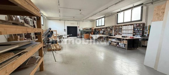 Almacén de 3 habitaciónes en Calcio, Italy No. 354210 17