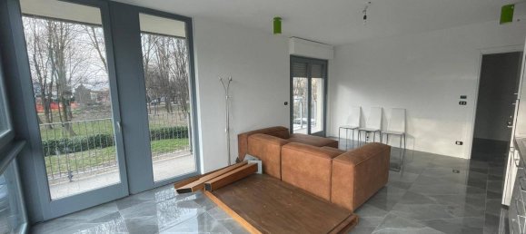 3 rooms Apartment in Moncalieri, Italy No. 210399 5