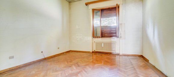 6 rooms Villa in Castano Primo, Italy No. 127507 13
