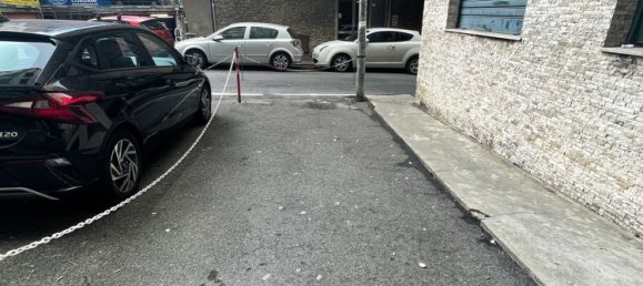 Garaje en Genoa, Italy 33 m² No. 234702 2