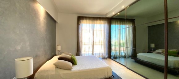 4-salle Appartement à San Giorgio a Cremano, Italy No. 6007 14