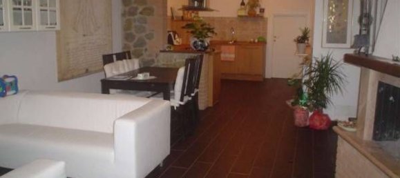 5 rooms House in Tuoro sul Trasimeno, Italy No. 255831 7