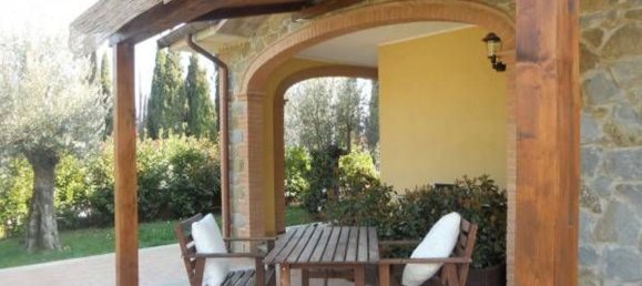 5 rooms House in Tuoro sul Trasimeno, Italy No. 255831 4