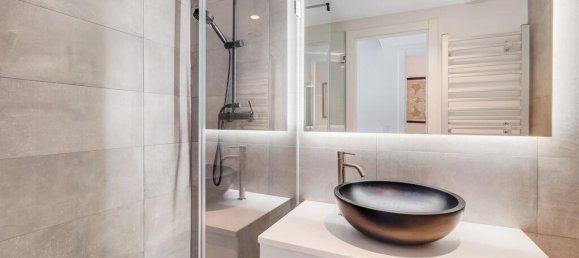 2 bedrooms Apartment in Lisbon, Portugal No. 127880 11