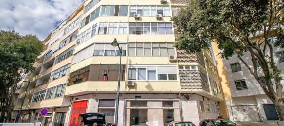 2 bedrooms Apartment in Lisbon, Portugal No. 127880 20