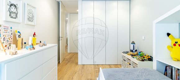 Apartamento de 4 dormitorios en Matosinhos, Portugal No. 112749 27