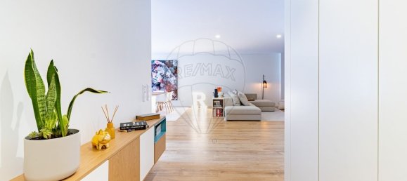 Apartamento de 4 dormitorios en Matosinhos, Portugal No. 112749 3