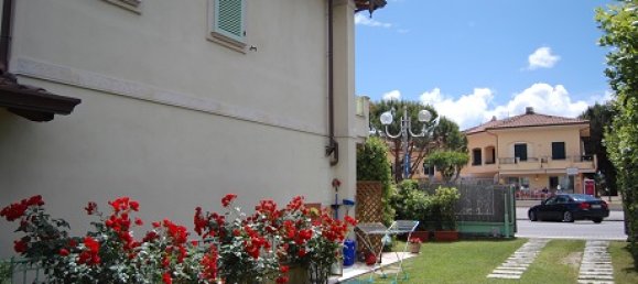 4 Schlafzimmer Villa in Forte dei Marmi, Italy, Nr. 221975 2