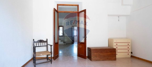 3 Schlafzimmer Haus in Recanati, Italy, Nr. 312715 28