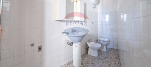 3 Schlafzimmer Haus in Recanati, Italy, Nr. 312715 49