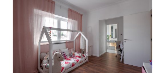 5 bedrooms Villa in Cascais, Portugal No. 204536 33