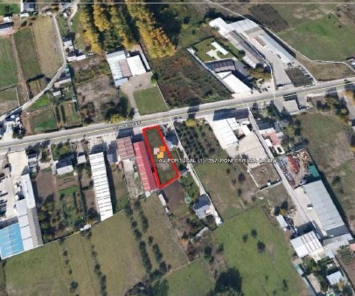 1400m² Land in Leon, Spain No. 19918