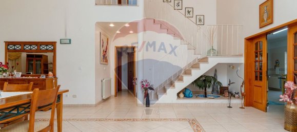 4 Schlafzimmer Haus in Almada, Portugal, Nr. 17439 26