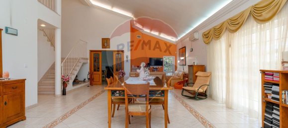 4 Schlafzimmer Haus in Almada, Portugal, Nr. 17439 23