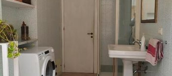 6-salle Appartement à Cagliari, Italy No. 284936 2