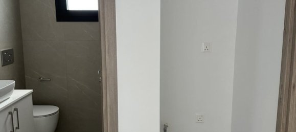 2 Schlafzimmer Wohnung in Larnaka, Zypern, Nr. 174121 9