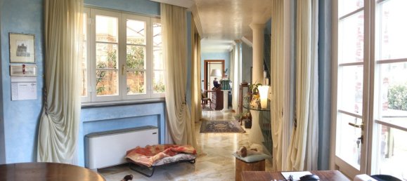33 rooms Villa in Montecarlo, Italy No. 51016 14
