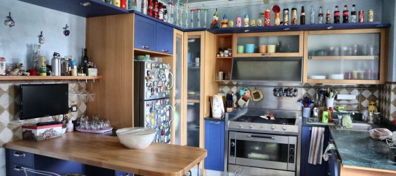 33 rooms Villa in Montecarlo, Italy No. 51016 23