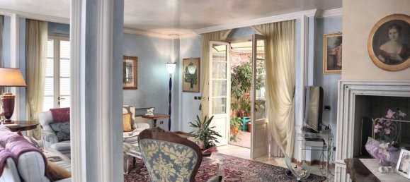 33 rooms Villa in Montecarlo, Italy No. 51016 11