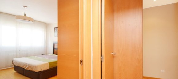 3 bedrooms Apartment in Zaragoza, Spain No. 143239 24