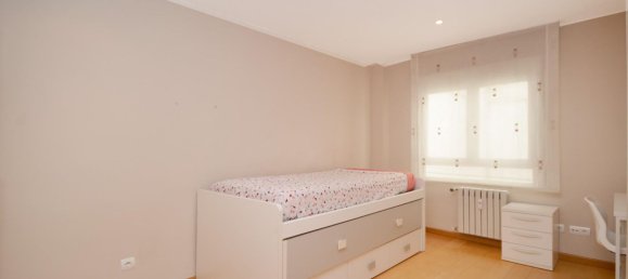 3 bedrooms Apartment in Zaragoza, Spain No. 143239 29