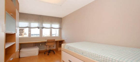 3 bedrooms Apartment in Zaragoza, Spain No. 143239 26