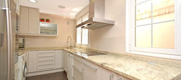 3 bedrooms Apartment in Zaragoza, Spain No. 143239 35