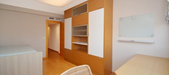 3 bedrooms Apartment in Zaragoza, Spain No. 143239 28