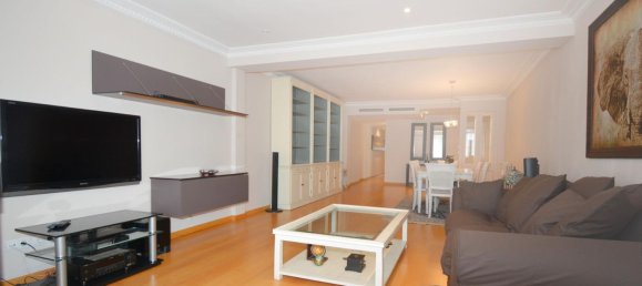 3 bedrooms Apartment in Zaragoza, Spain No. 143239 9
