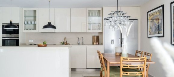 3 chambres Penthouse à Marbella, Spain No. 24097 8