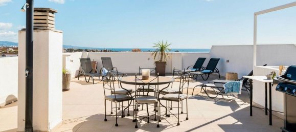 3 chambres Penthouse à Marbella, Spain No. 24097 3