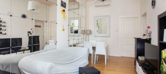 2 rooms Apartment in Milan, Italy No. 336884 4