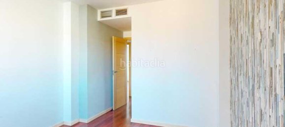 Apartamento de 3 dormitorios en Zaragoza, Spain No. 21666 19