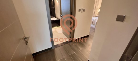 7 bedrooms Villa in Dubai, UAE No. 24635 11