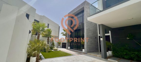 7 bedrooms Villa in Dubai, UAE No. 24635 36