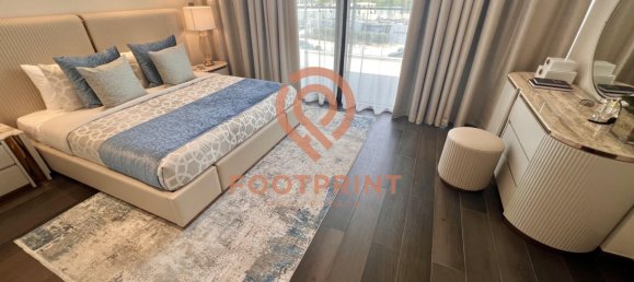 7 bedrooms Villa in Dubai, UAE No. 24635 12