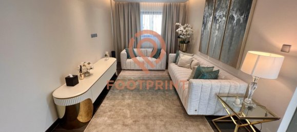 7 bedrooms Villa in Dubai, UAE No. 24635 21